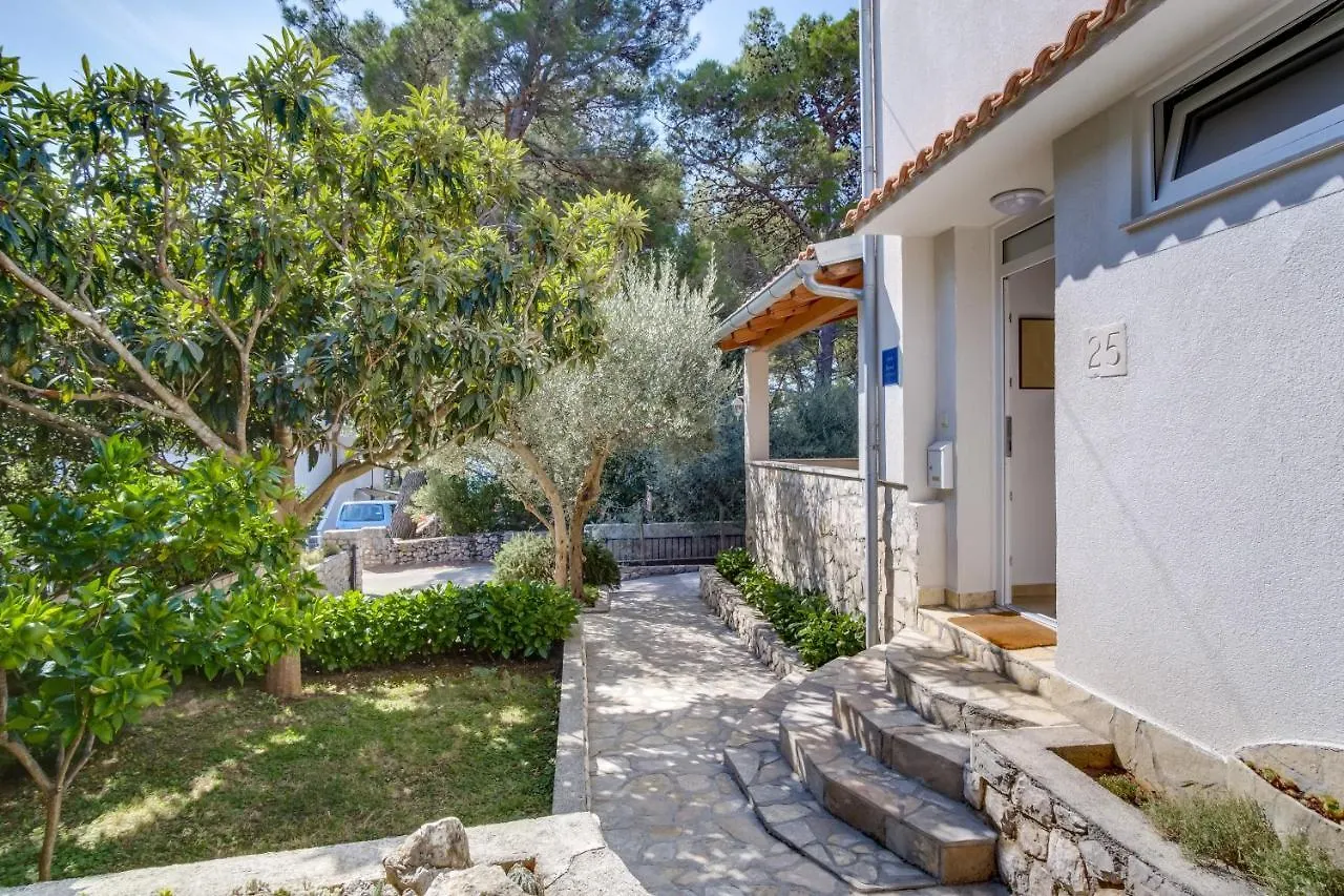 Apartments By The Sea Artatore, Losinj - 8008 Cunski